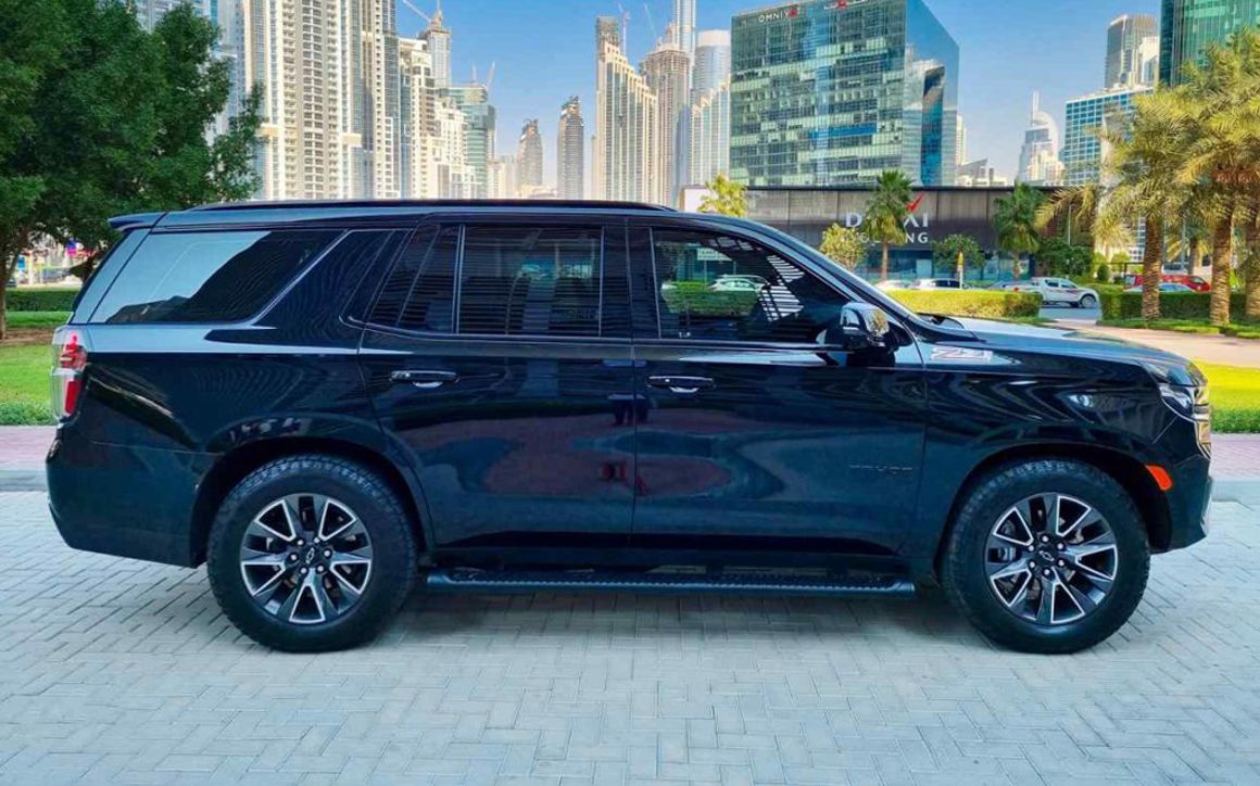 CHEVROLET TAHOE 2023 - image 2