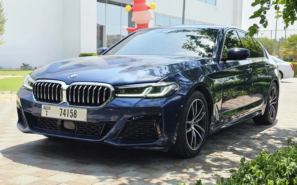 BMW 520 I - image 1