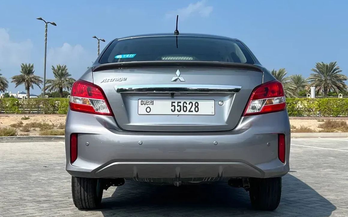 Mitsubishi Attrage - image 6