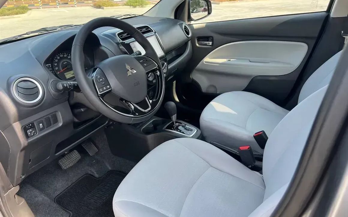 Mitsubishi Attrage - image 8