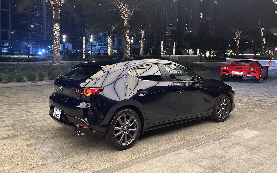 Mazda 3 - image 8