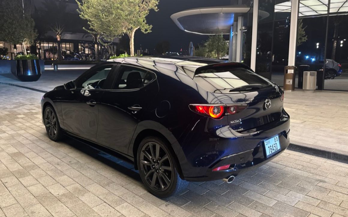 Mazda 3 - image 6