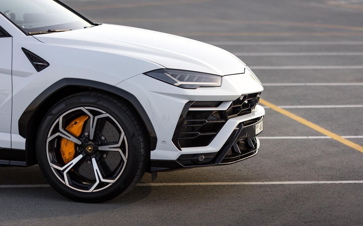 Lamborghini Urus - image 8