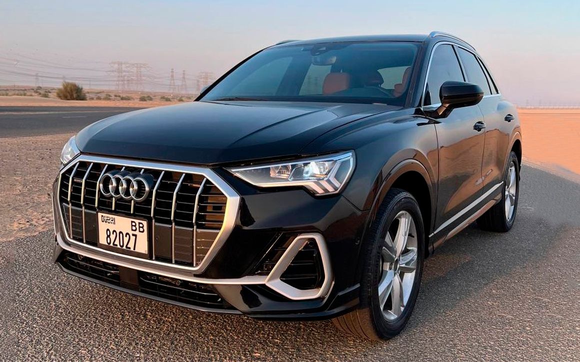 Audi Q3 Quattro S-line - image 1