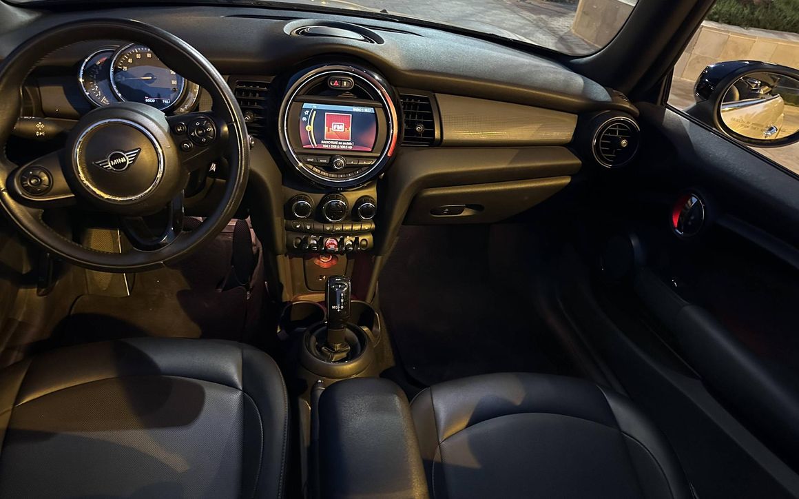 MINI COOPER - image 7