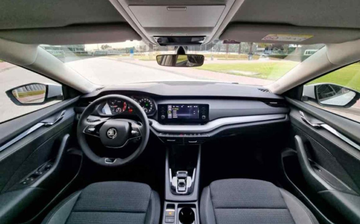 SKODA OCTAVIA - 2023 - image 5