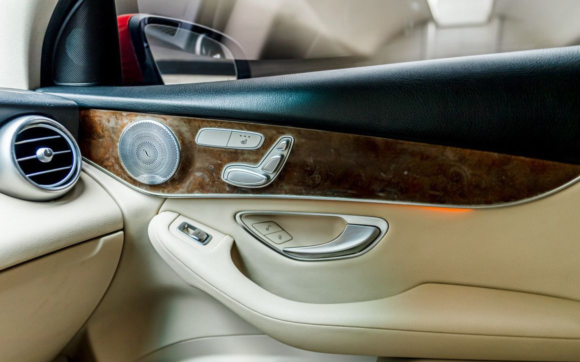 MERCEDES GLS600 MAYBACH - image 9