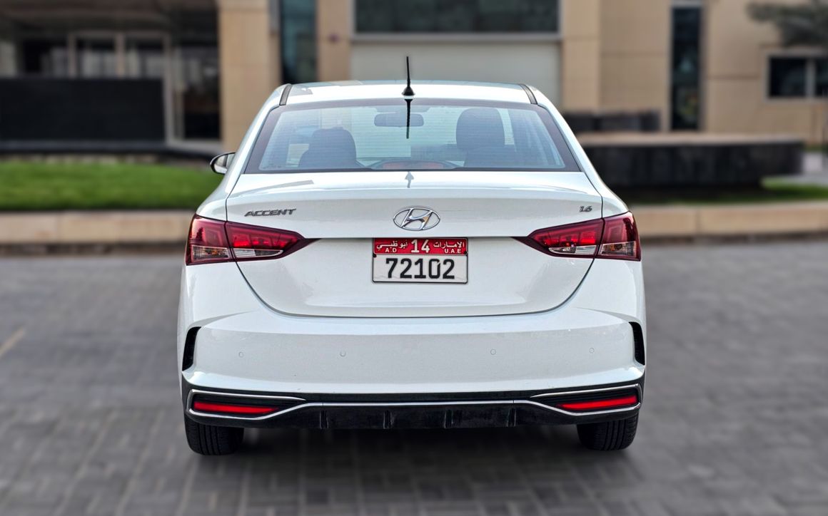 Hyundai Accent 2020 - image 4