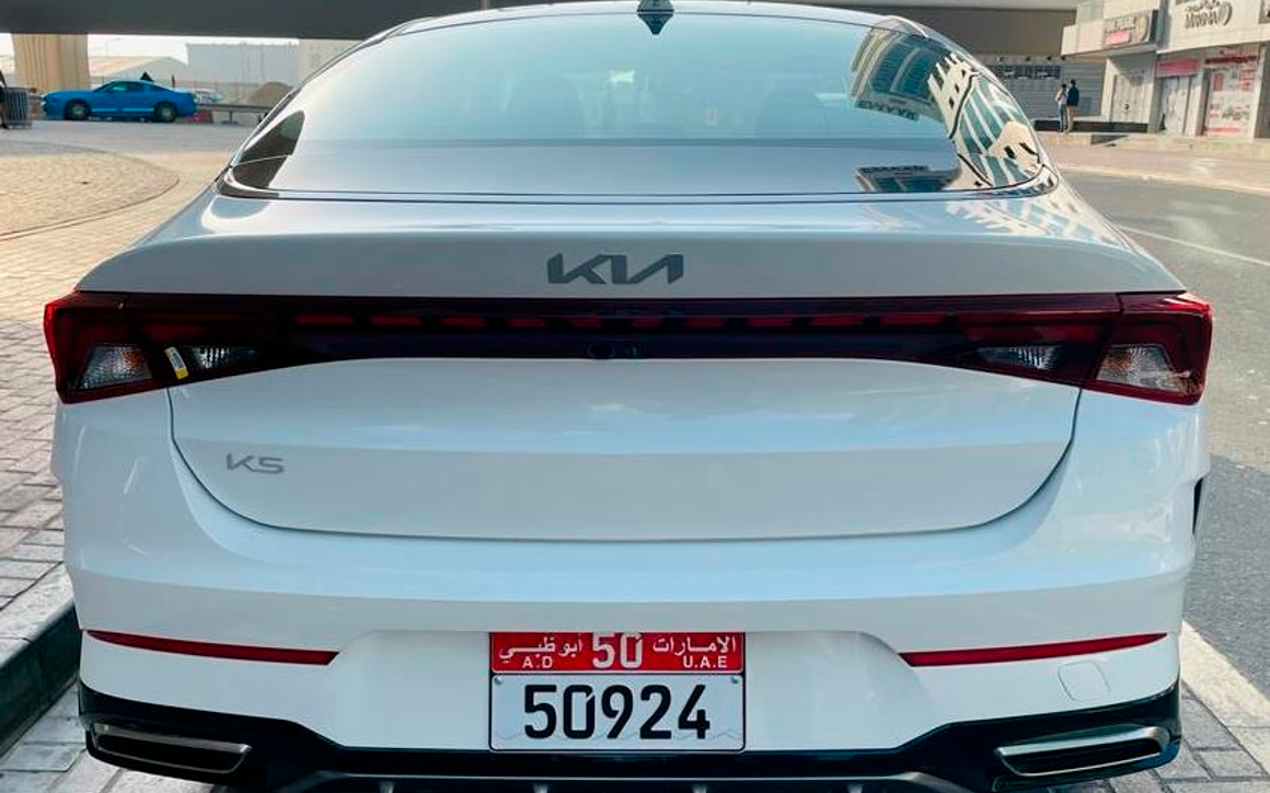Kia K5 - image 5