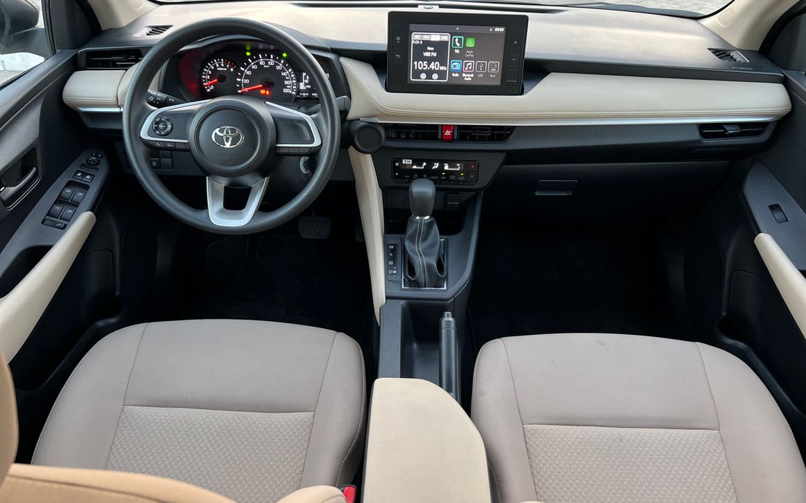 Toyota Yaris - image 6