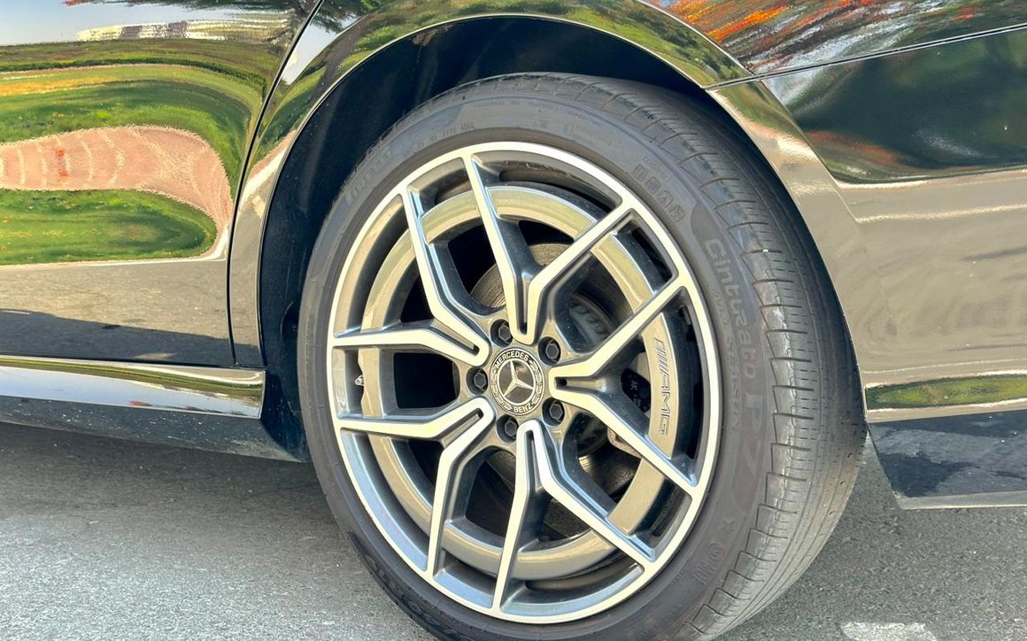 MERCEDES E350 - image 5