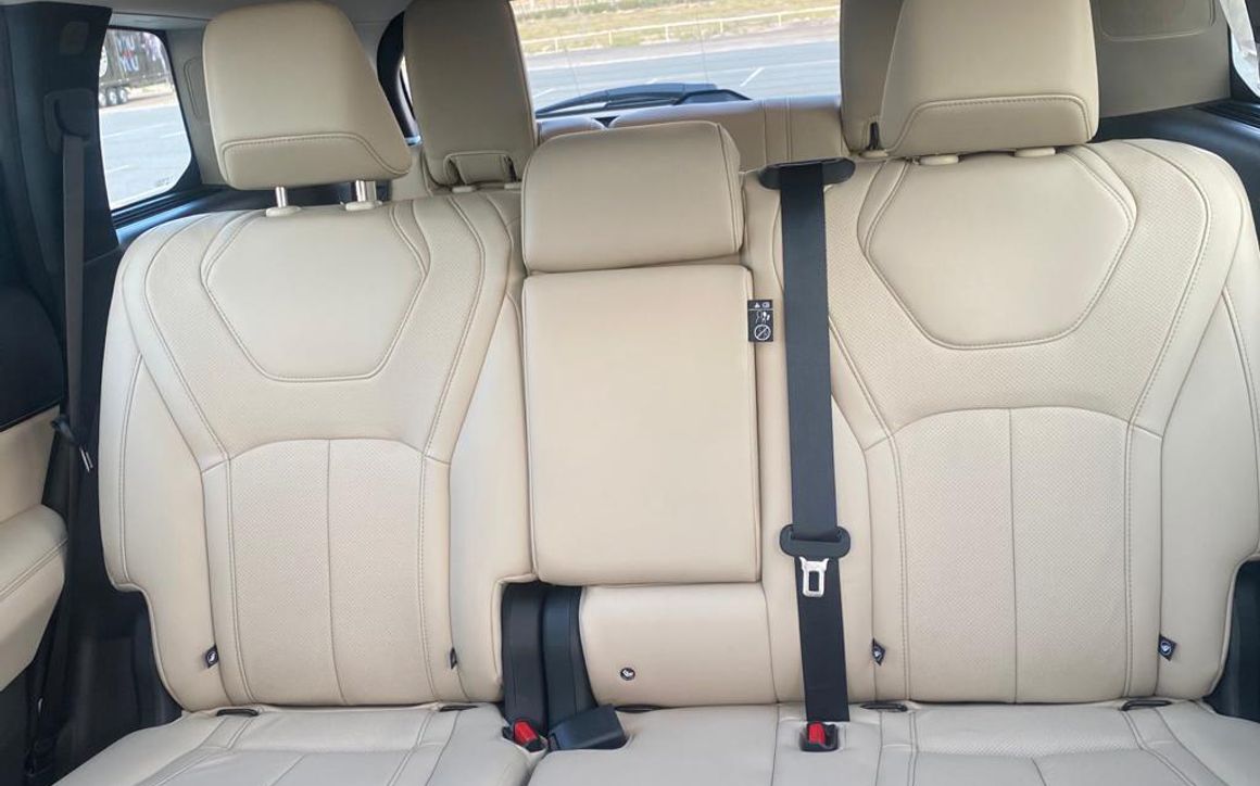 Infiniti QX60 - image 11
