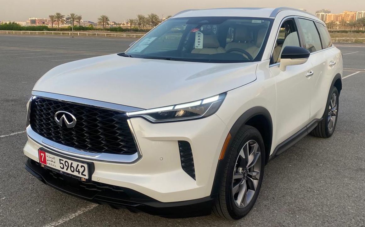 Infiniti QX60 - image 1