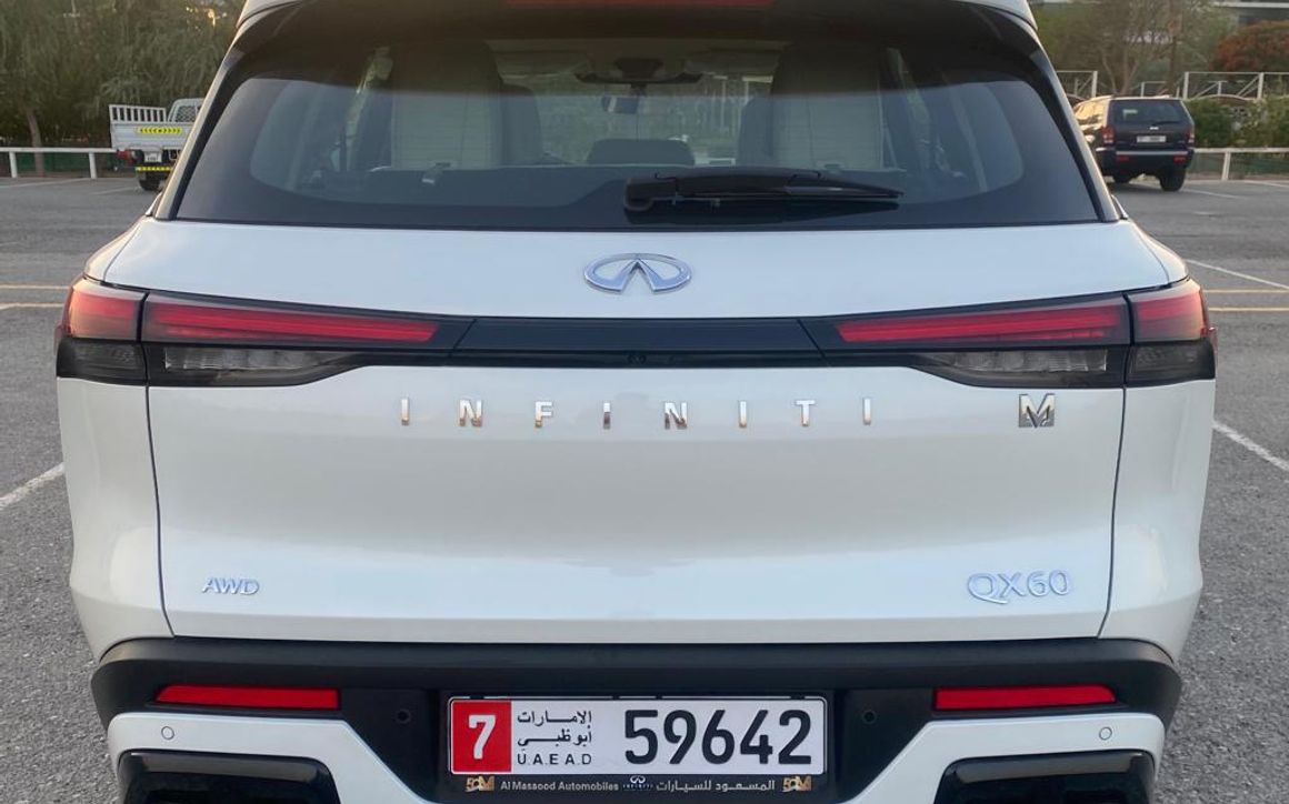 Infiniti QX60 - image 5
