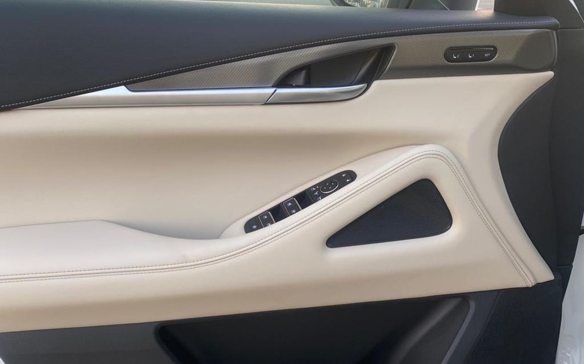 Infiniti QX60 - image 8