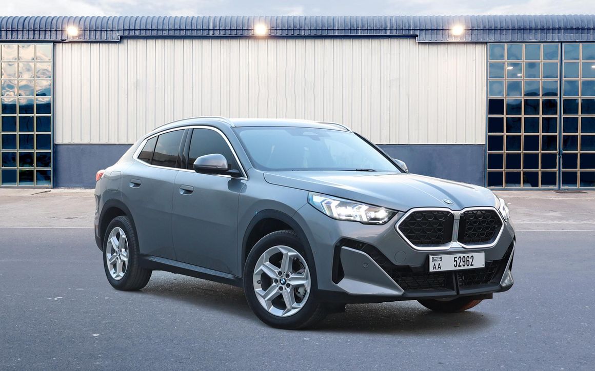 BMW X2 18i New Generation Gray - image 1