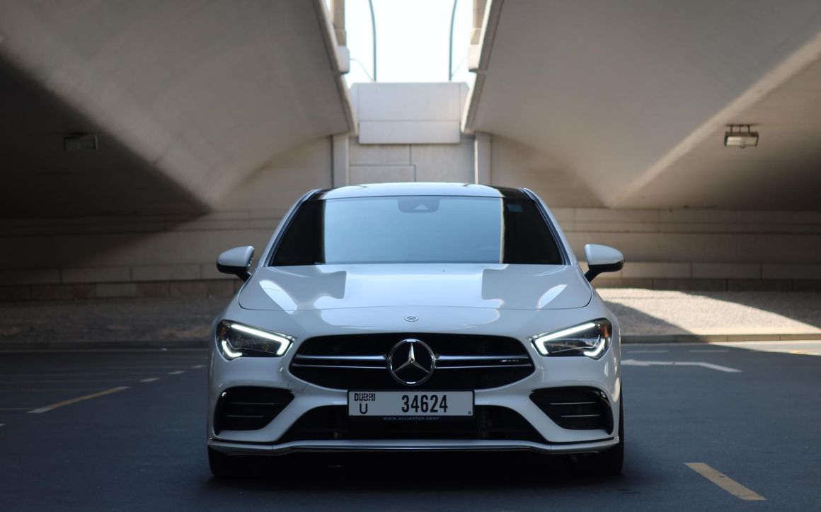 Mercedes-Benz CLA 35 AMG - image 3