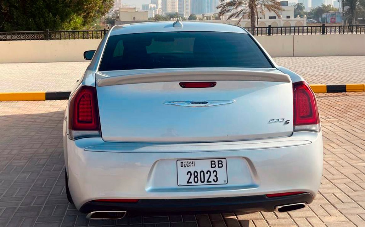Chrysler C 300 S - image 6