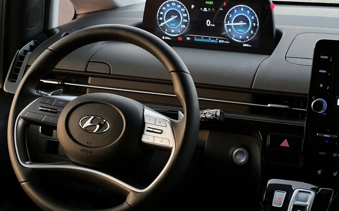 HYUNDAI STARIA 7S 2023 - image 6