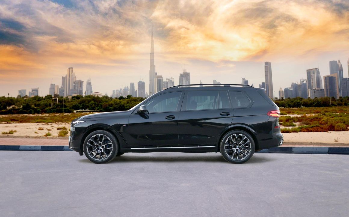 BMW X7 Black - image 2