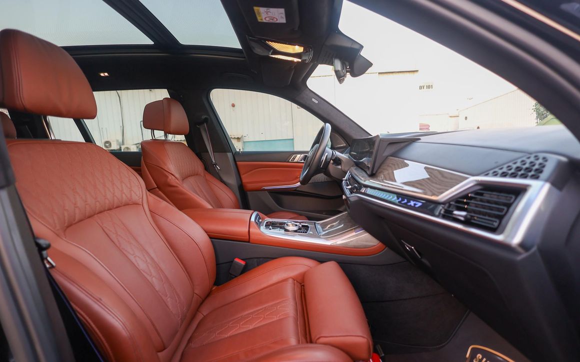 BMW X7 Black - image 17