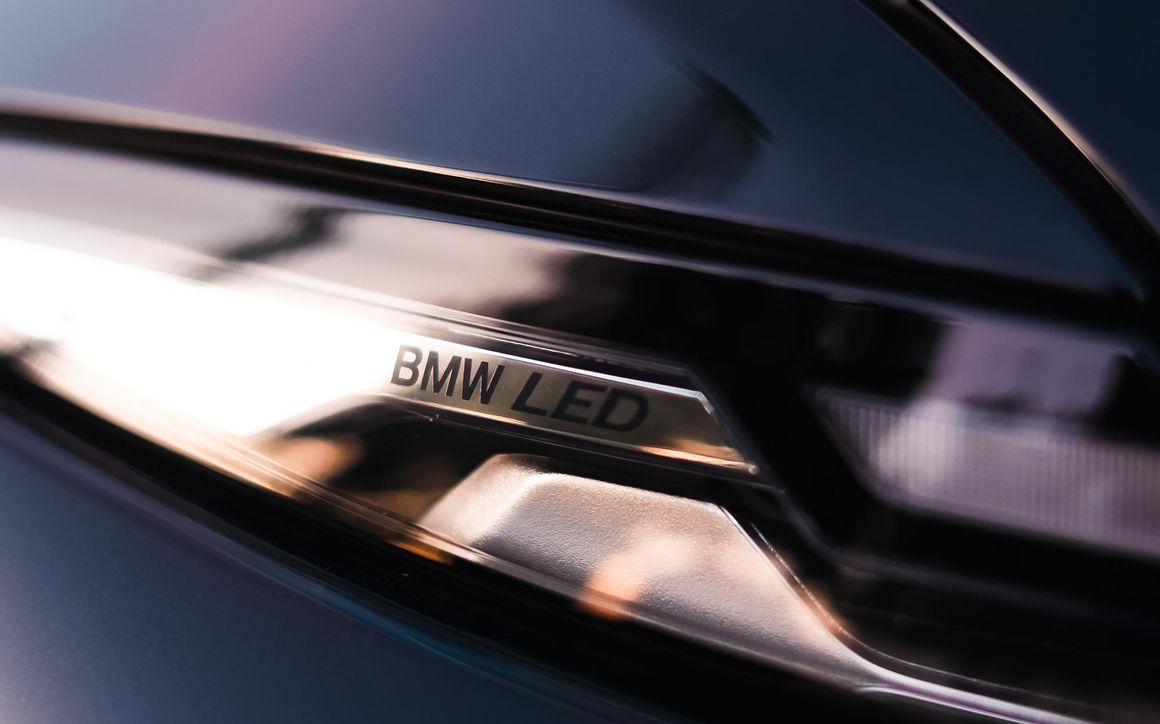 BMW X7 Black - image 11