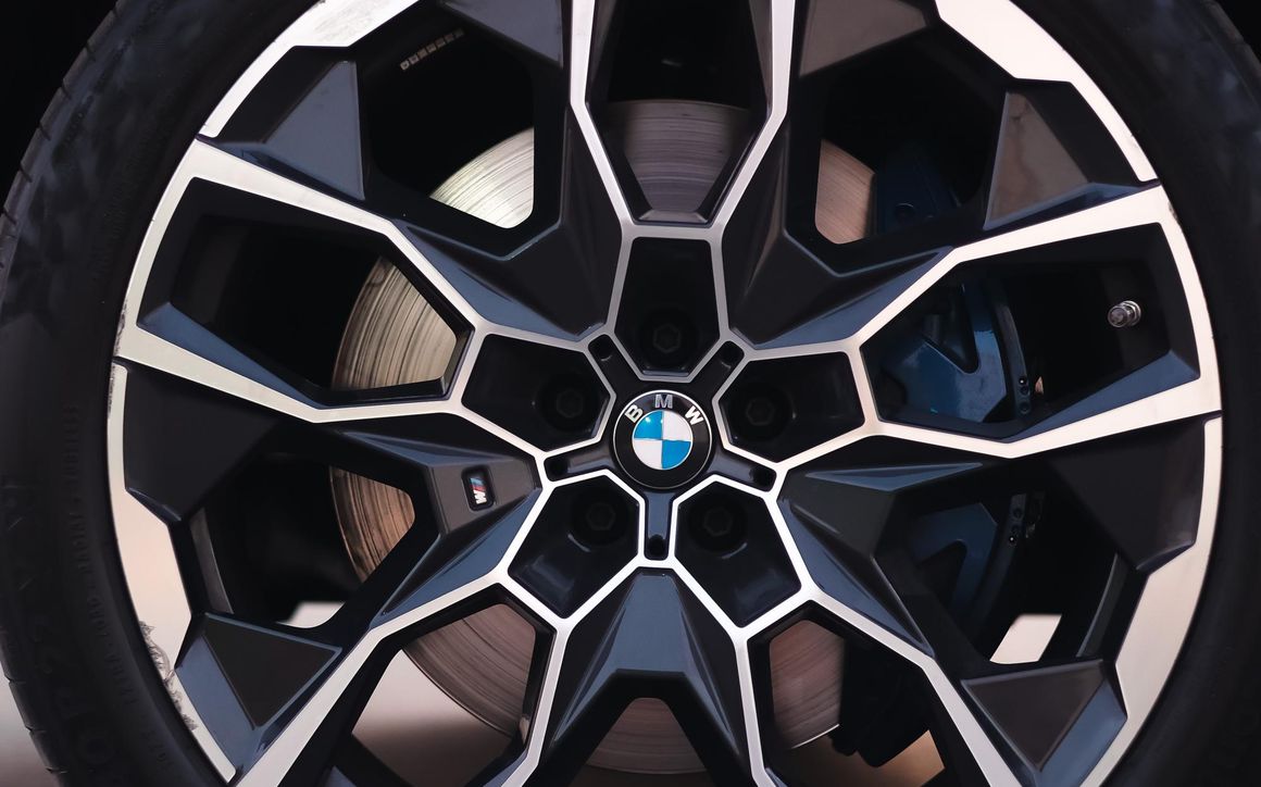 BMW X7 Black - image 9