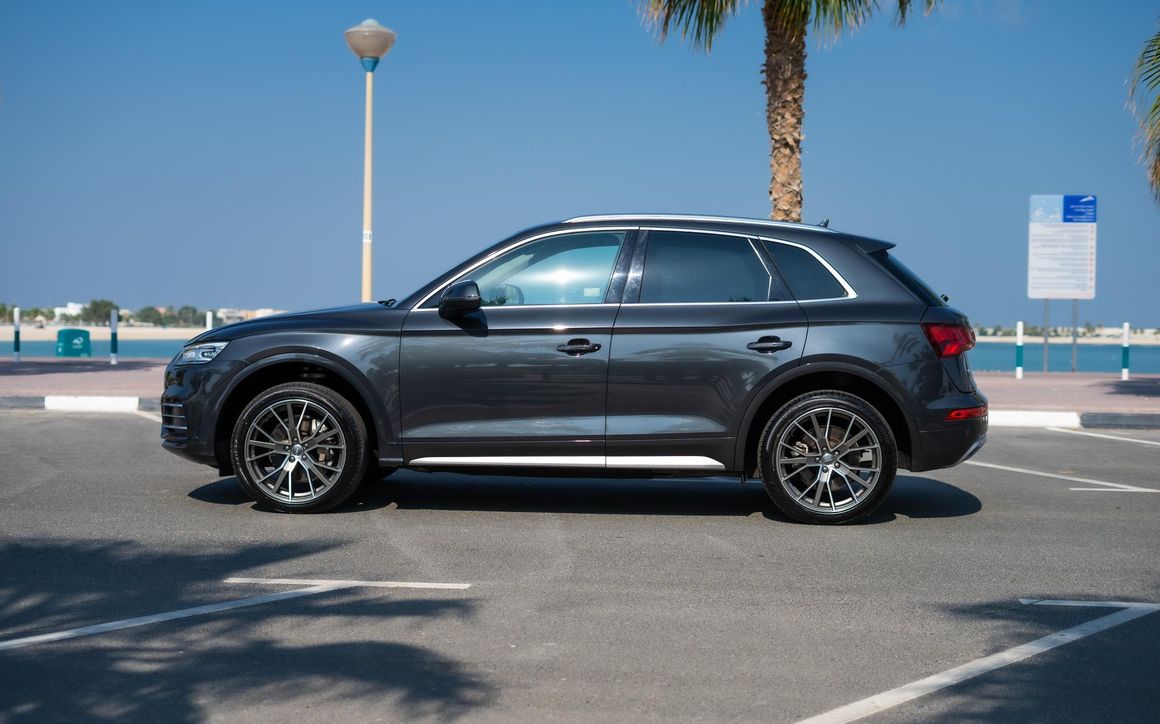 AUDI Q5 - image 2