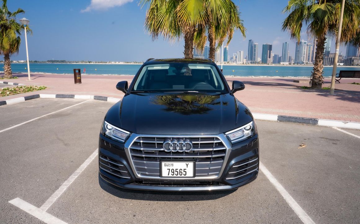 AUDI Q5 - image 8