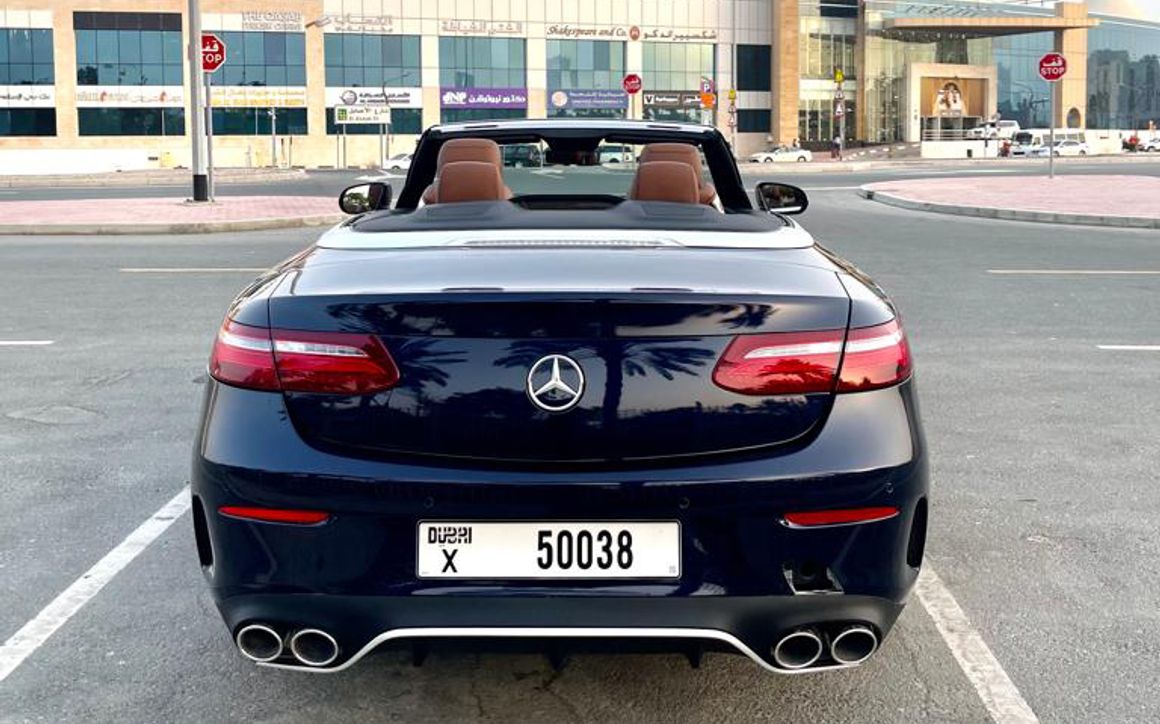 MERCEDES E400 - image 6