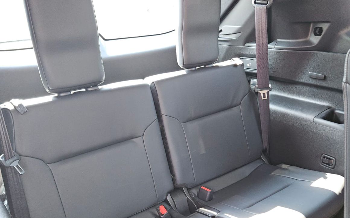 MITSUBISHI OUTLANDER - image 15