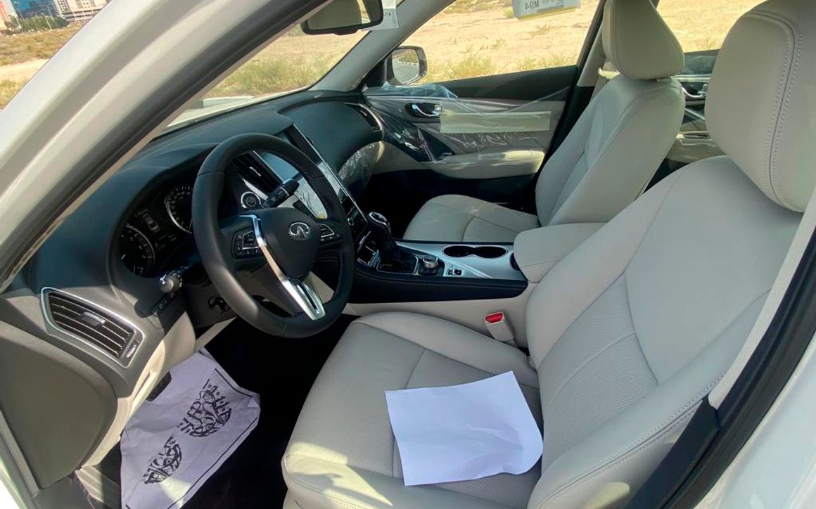 Infiniti Q50 - image 6