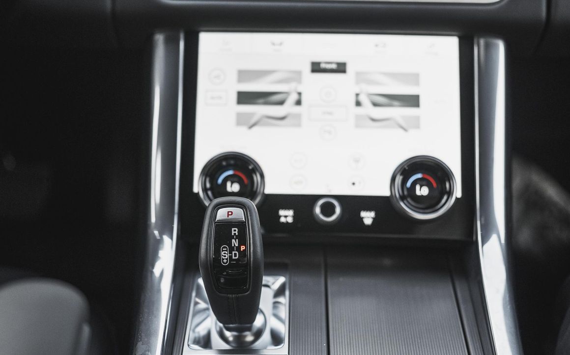 RANGE ROVER SPORT - image 13