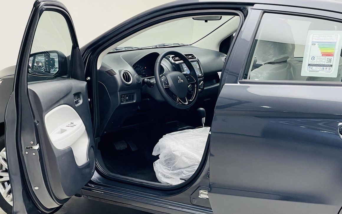 MITSUBISHI ATTRAGE - image 8