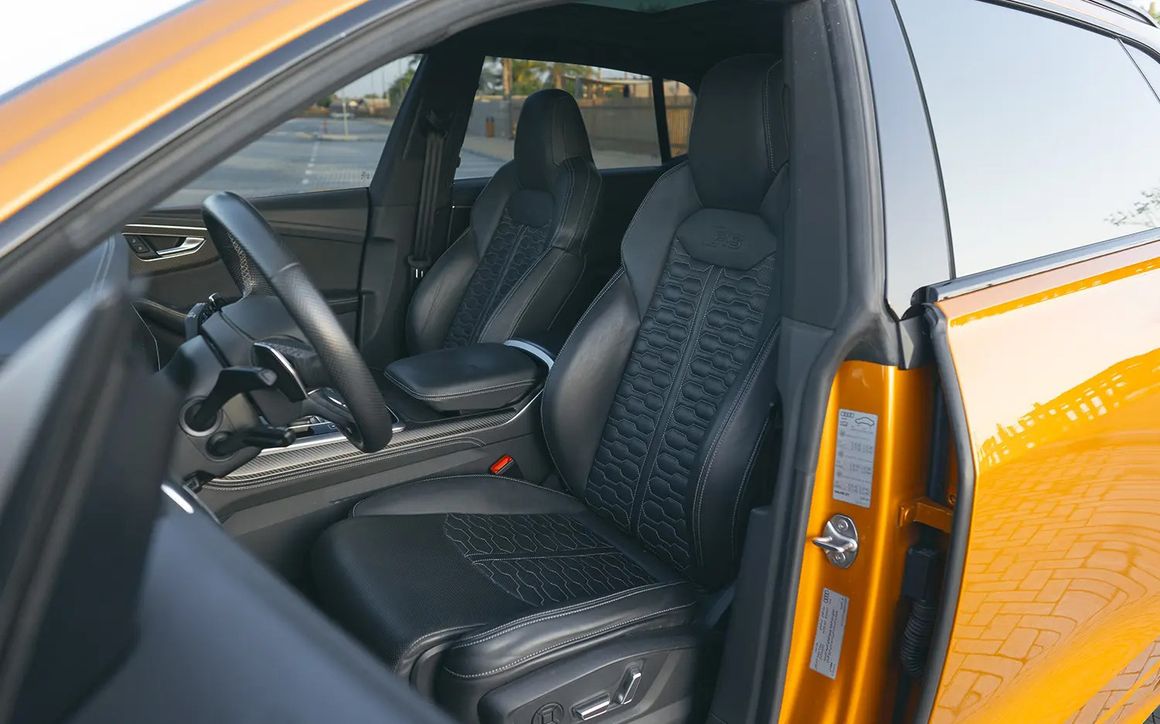 AUDI RS Q8 - image 5