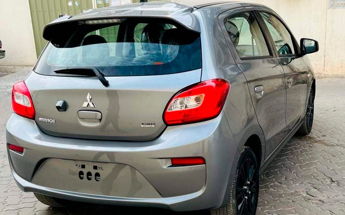 Mitsubishi Mirage - image 3