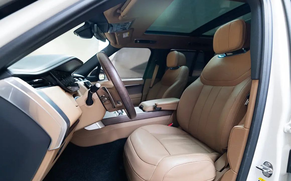 Range Rover Vogue - image 7