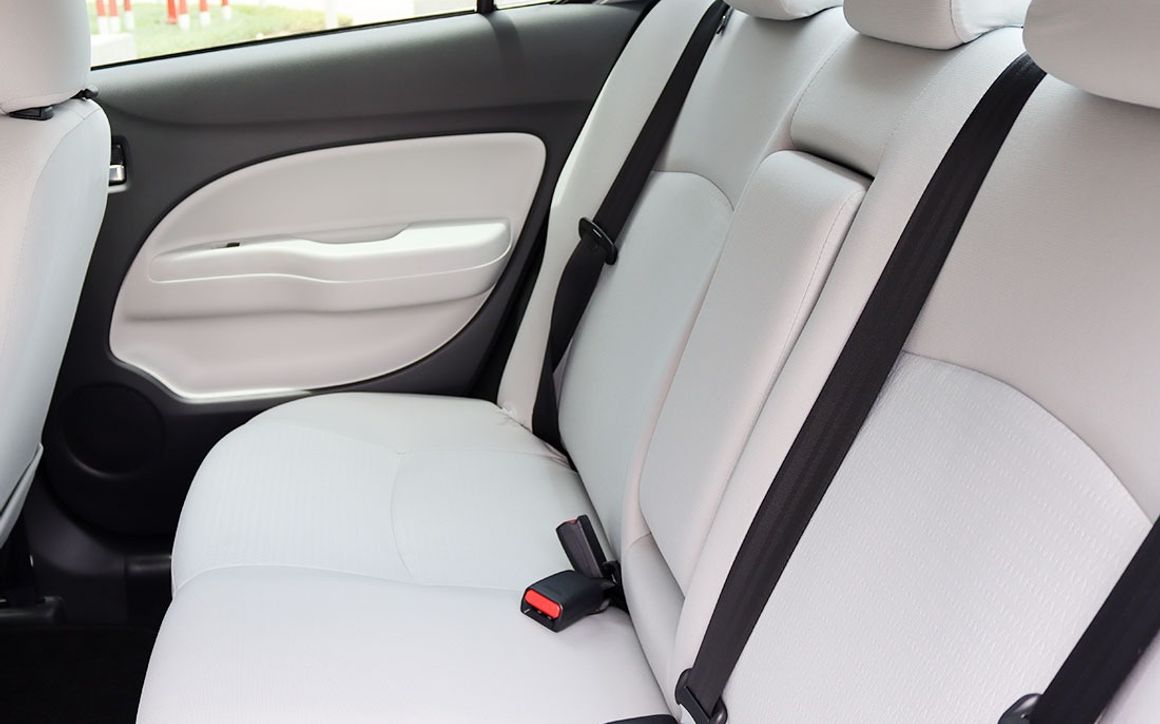 MITSUBISHI Attrage - image 8