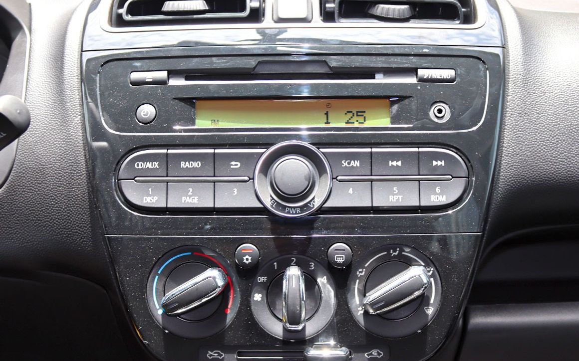 MITSUBISHI Attrage - image 7