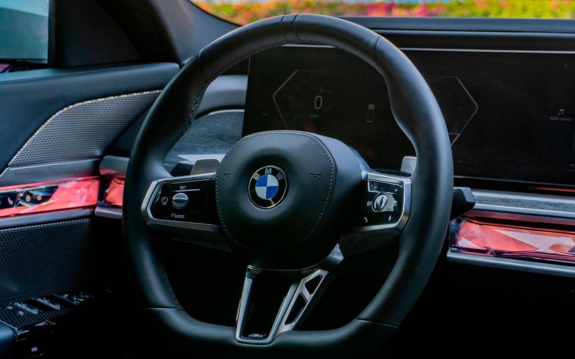BMW 740I - image 13