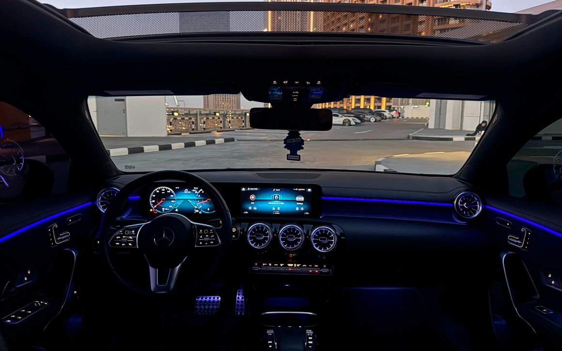 MERCEDES CLA - 250 - image 8