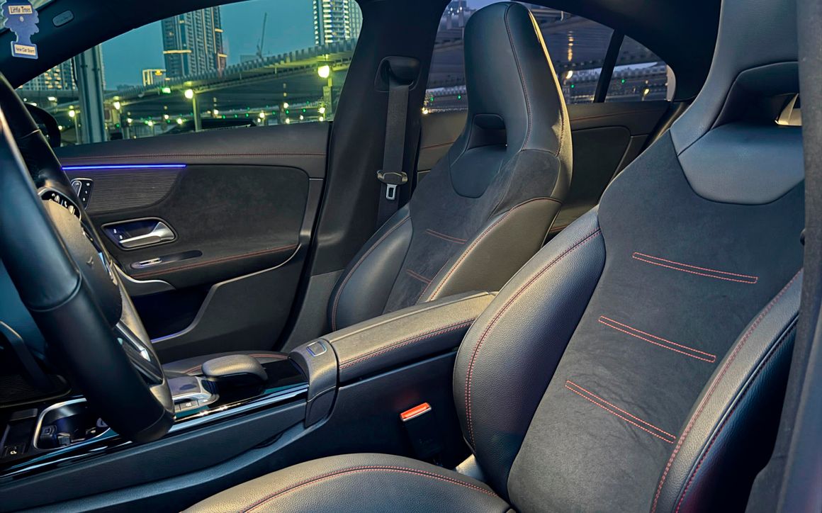 MERCEDES CLA - 250 - image 6