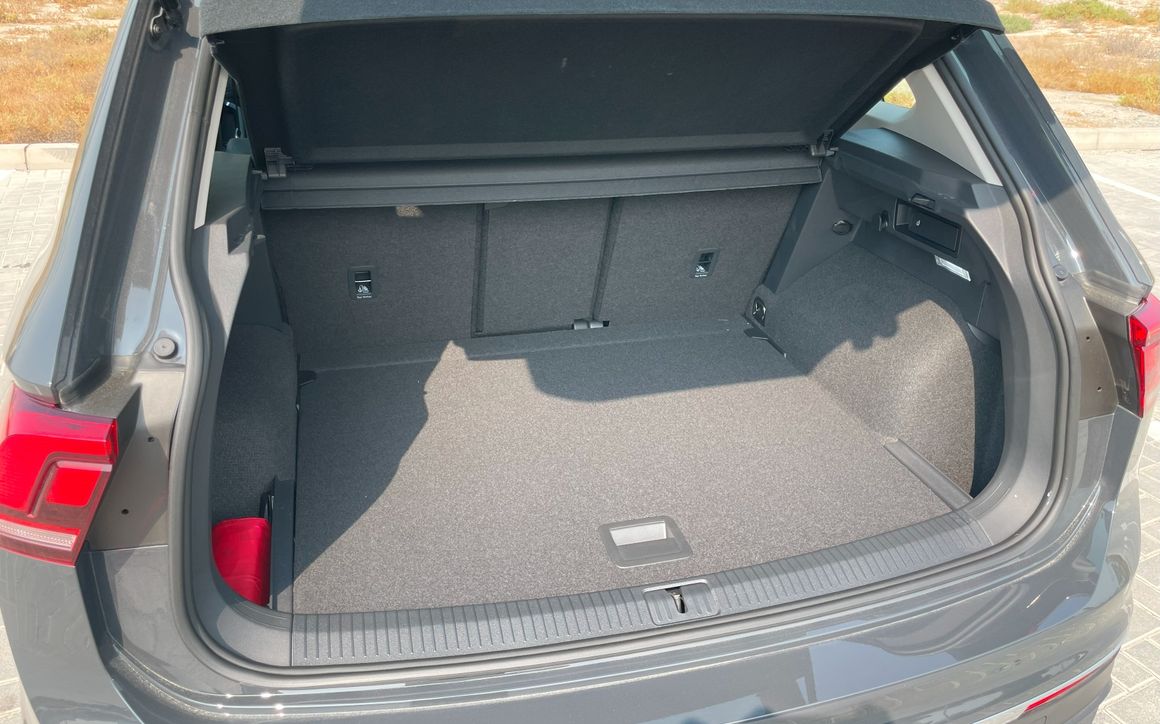 VOLKSWAGEN TIGUAN - image 12