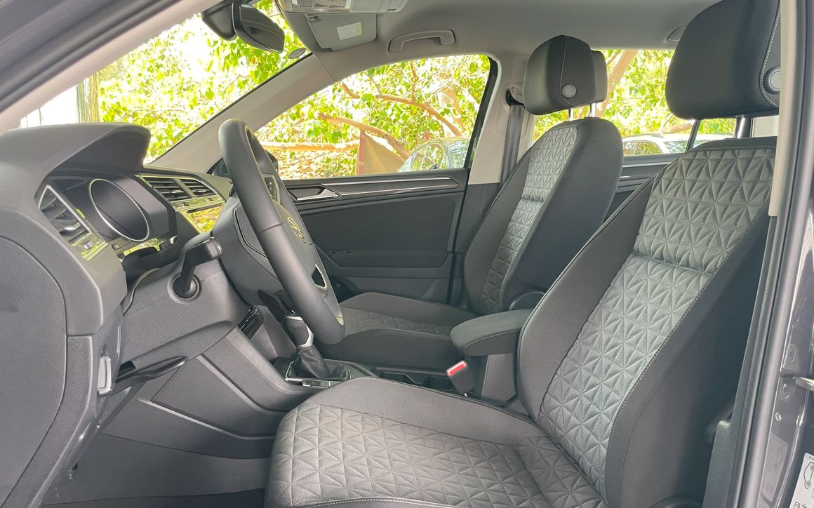 VOLKSWAGEN TIGUAN - image 8