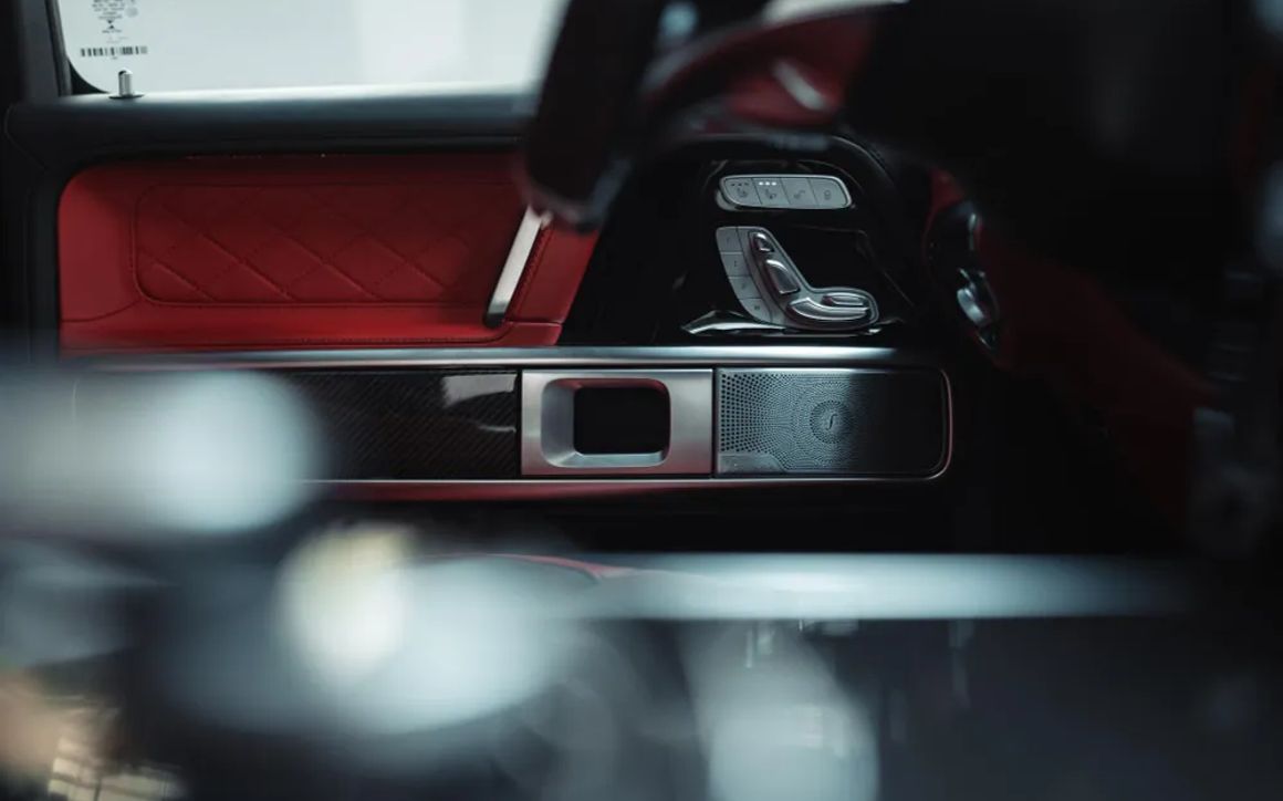 MERCEDES G63 AMG - image 13