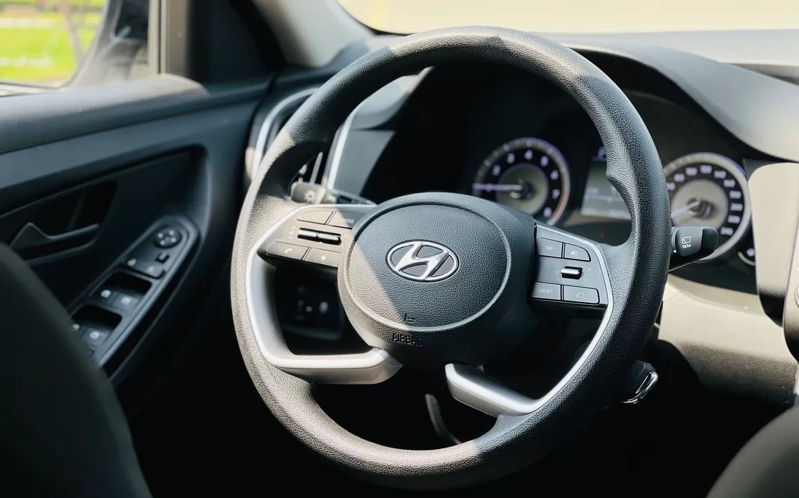HYUNDAI CRETA - image 9