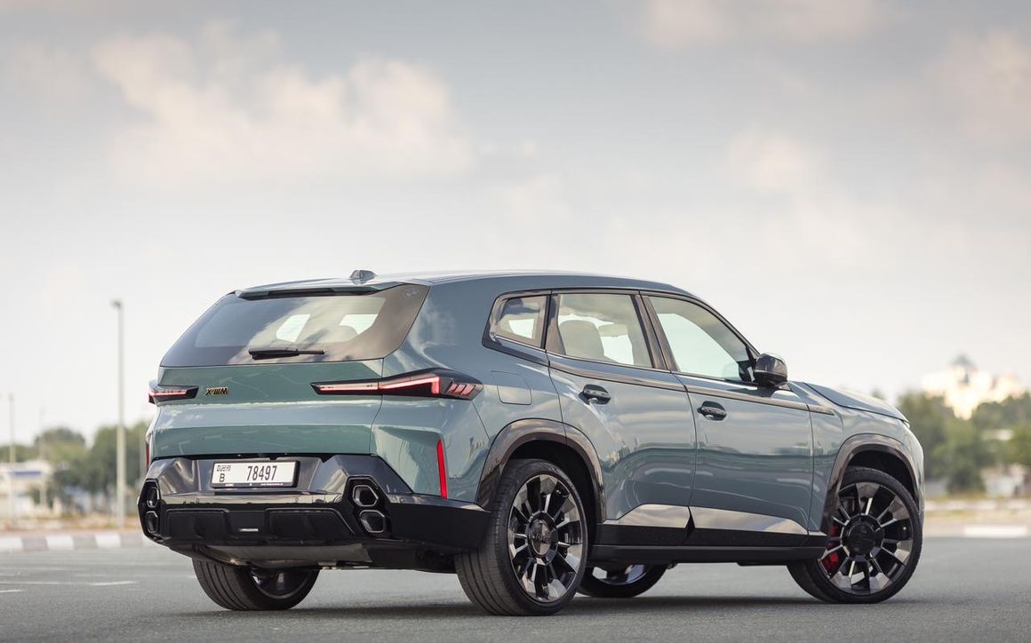 BMW XM - image 2