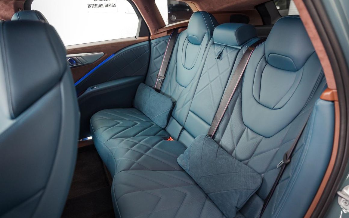 BMW XM - image 5