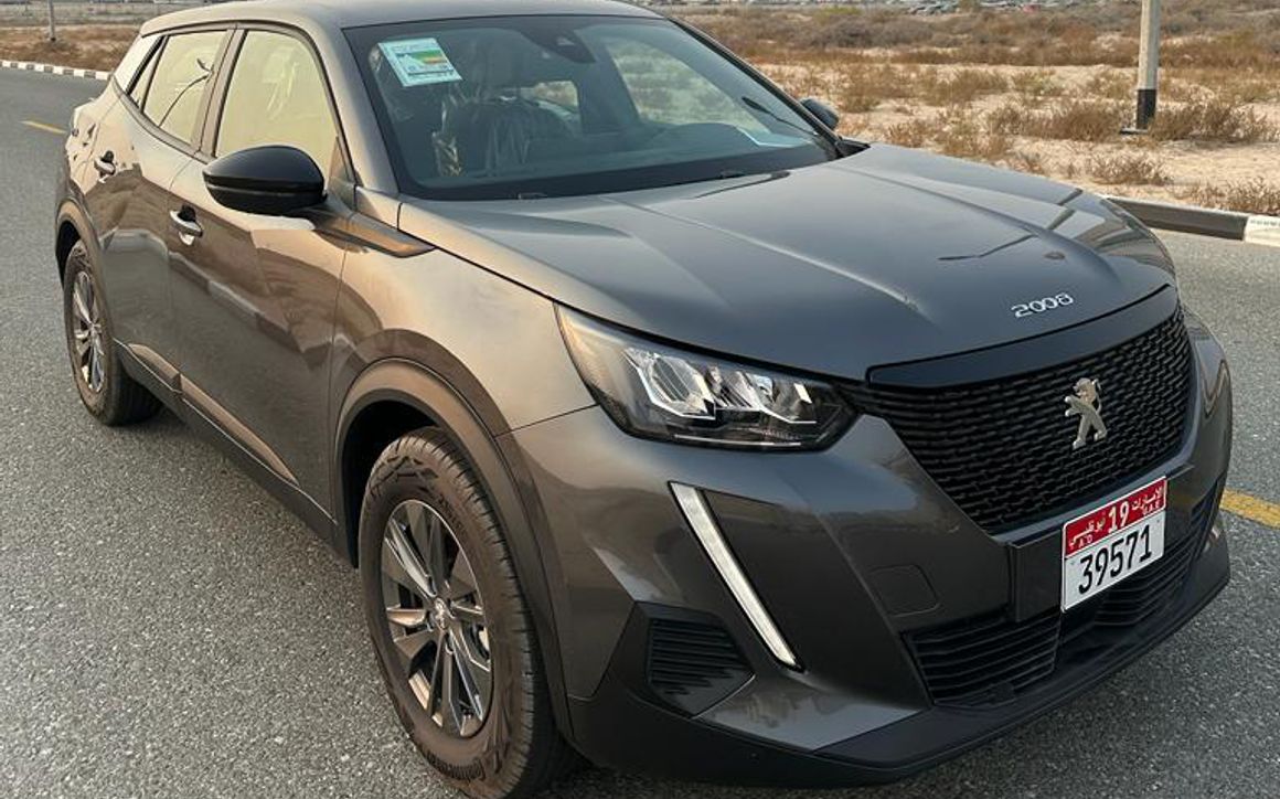 Peugeot 2008 - image 4