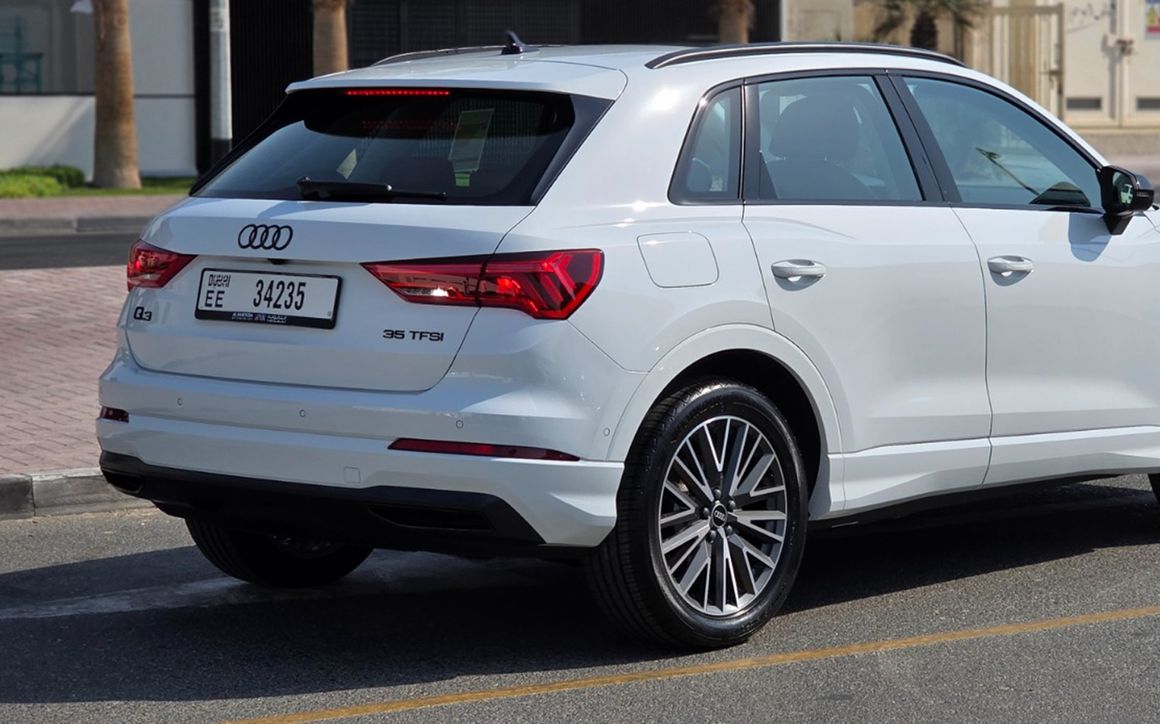 AUDI Q3 - image 6